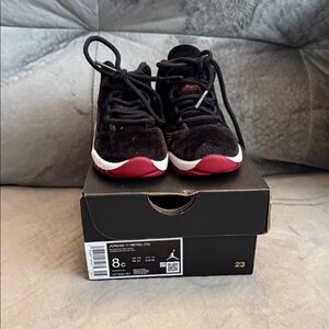 Jordan 11 Retro Kids Black and Red Sneakers